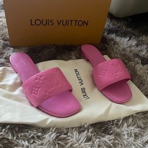 REVIVAL FLAT MULE